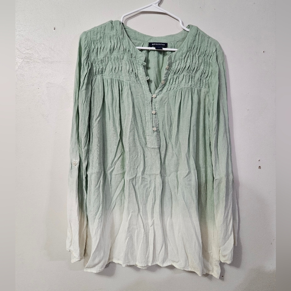 Bandolino Green And White Ombre Blouse!